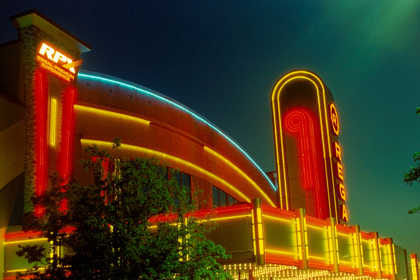 Regal Cinema Cinestill 800T Nikon FE2 50mm